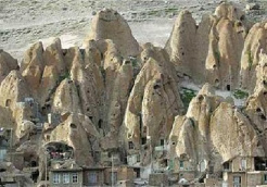 پاورپوینت آماده روستای کندوان از منظر معماری