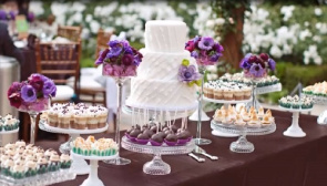 دانلود ایده و طرح برای تزیین میز کیک و پذیرایی مراسم عروس و فایل ویدیو