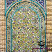 نمایی از کاشی لعاب دار کاخ گلستان با نقش دسته گلی-کد 53
