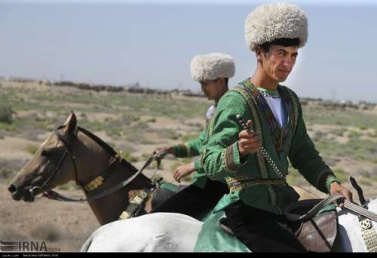پاورپوینت آداب و رسوم مردم ترکمنستان