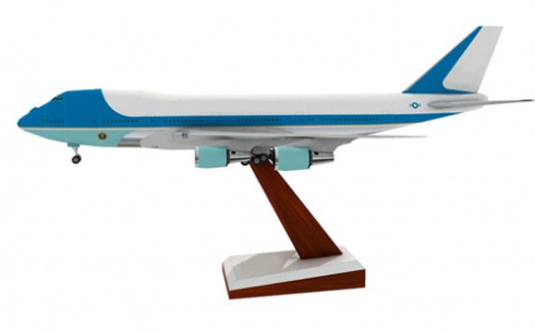 فایل دانلودی ماکت هواپیمای مسافربری بوینگ 747