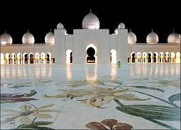 پاورپوینت مسجد شیخ زاید،مسجدی باشکوه در کنار برجهای امارات