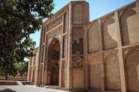 تحقیق نقش هنر و معماری اسلامی در مسجد جامع ورامین