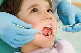پاورپوینت اهمیت دندان های شیری و نقش آن در حفظ و رویش دندان های دایمی