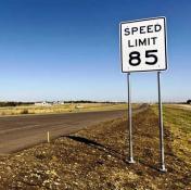 قوانین محدودیت سرعت در آمریکا؛ نقش جغرافیا، تحرک و ایدئولوژی