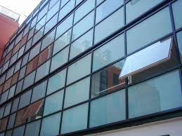 پاورپوینت انواع شیشه و کاربرد آن در ساختمان در 33 اسلاید کاملا قابل ویرایش همراه با شکل و تصاویر